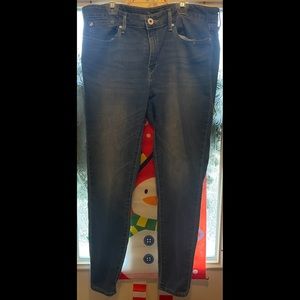 Levi’s jeggings size 15 - W32